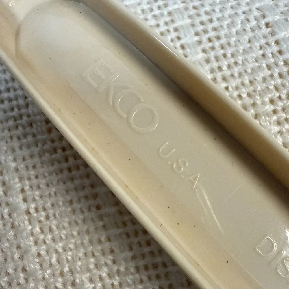 Vintage Ecko Plastic Serving Spoon & Cooking Slotted Spaghetti Spoon Almond